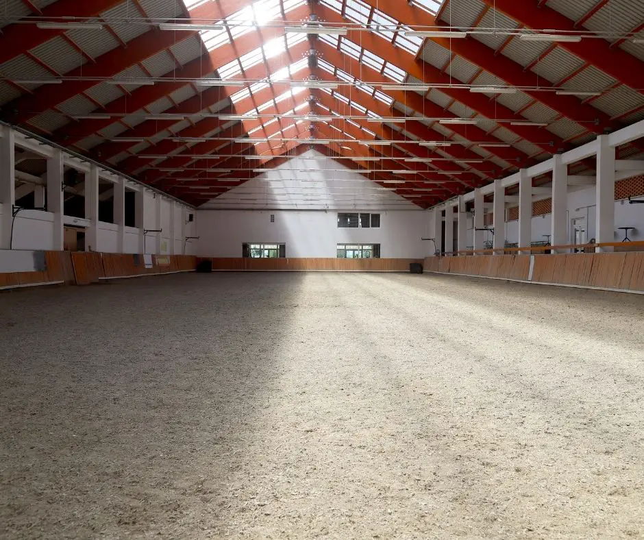 How Much Does It Cost To Build An Indoor Riding Arena? - Horse Meta